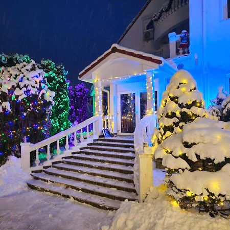 Boutique Hotel Forest Retreat (Adults Only) Busteni Exterior photo