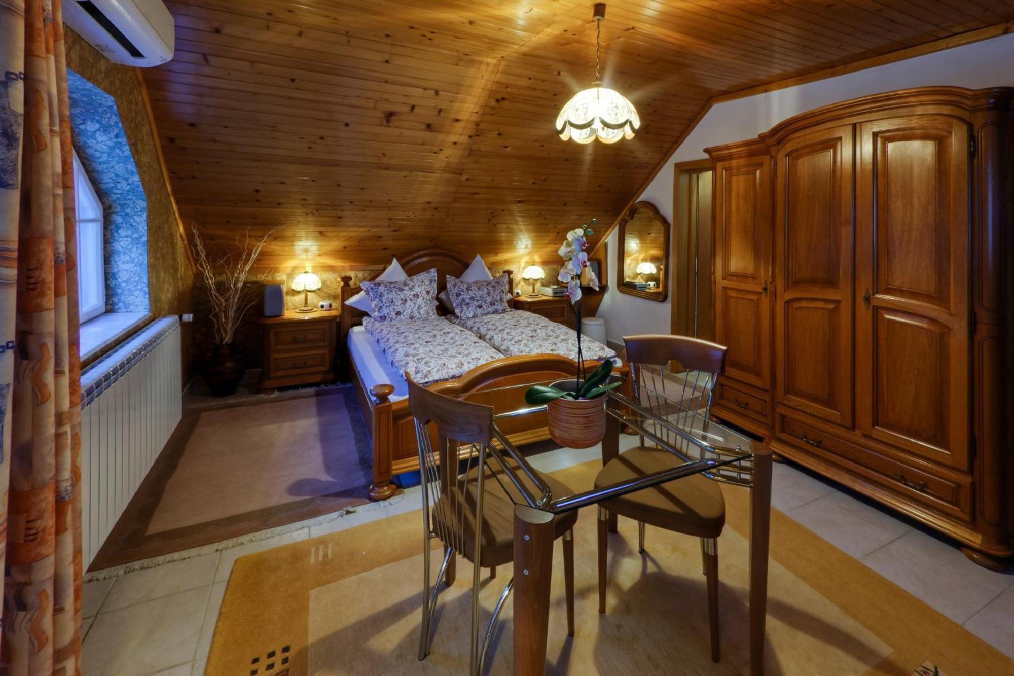 Boutique Hotel Forest Retreat (Adults Only) Busteni Exterior photo